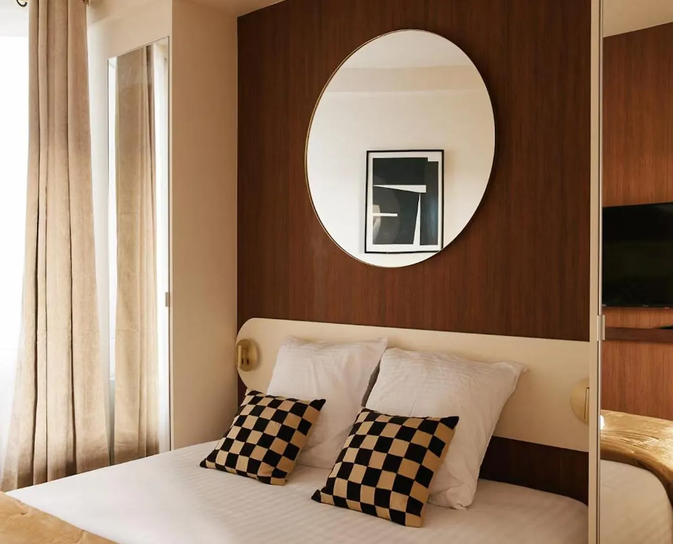 Residence Louvre Paris Daire
