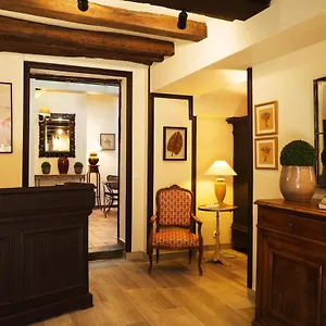 Du Cygne Otel
